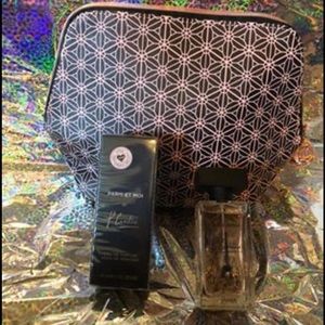 COPY - PARIS ET MOI perfum